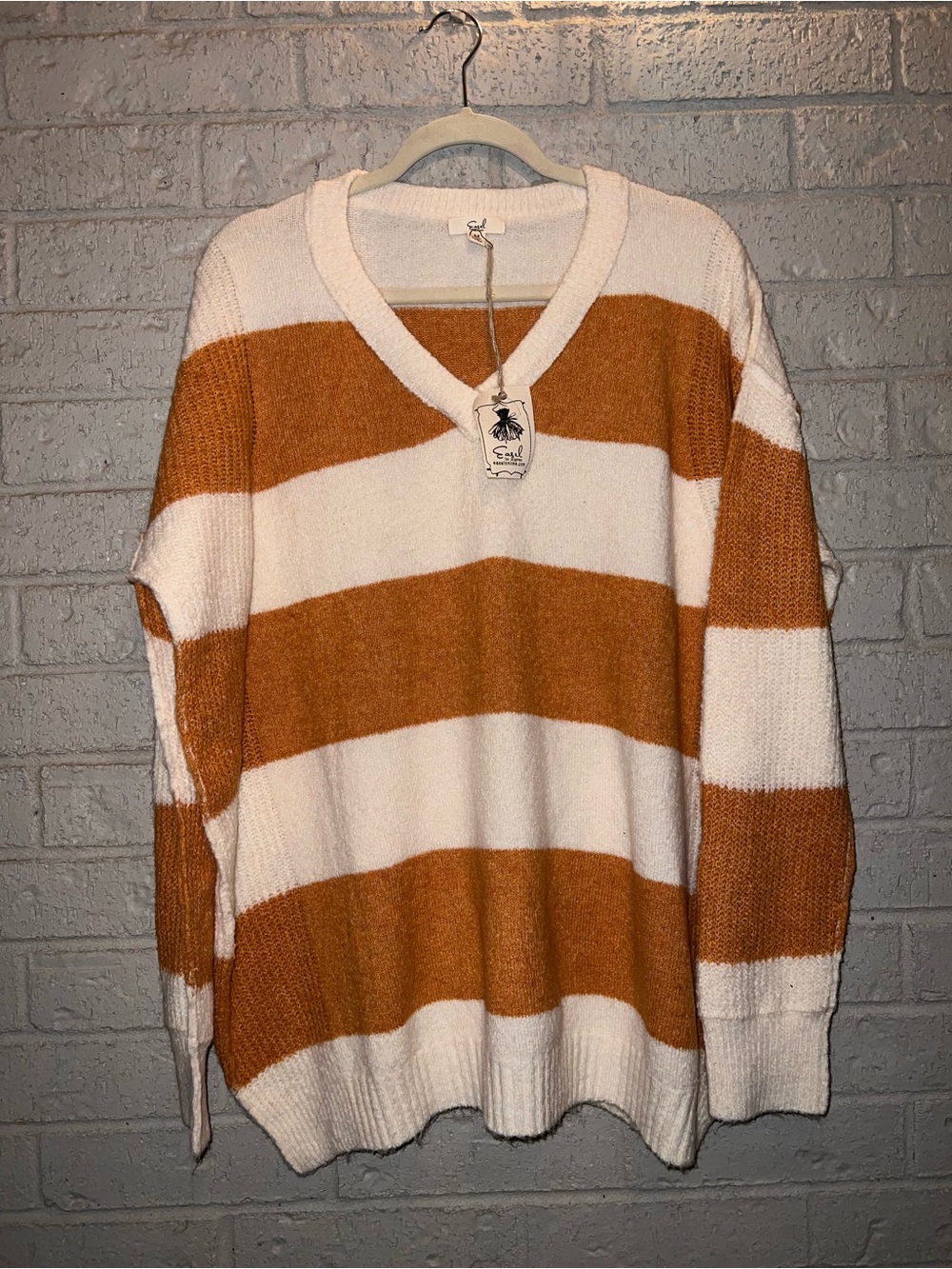 Easel oversized striped v neck sweater size medium